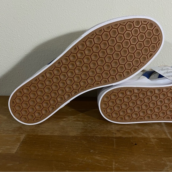 Size 9.5 - adidas Busenitz Vulc 2 Crystal White Royal Blue - Picture 9 of 10